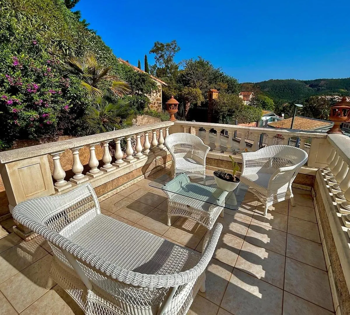 Villa Aurelle Vue Mer Saint-Raphael  France